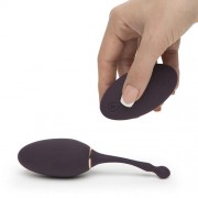 n10541-fifty-shades-freed-i-ve-got-you-rechargeable-remote-control-love-egg-09_1