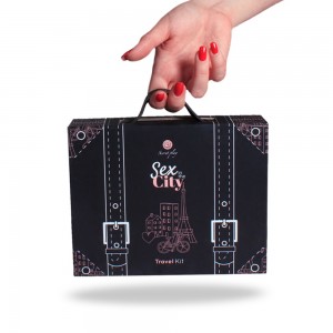 n12098-sex-in-the-city-travel-kit-1